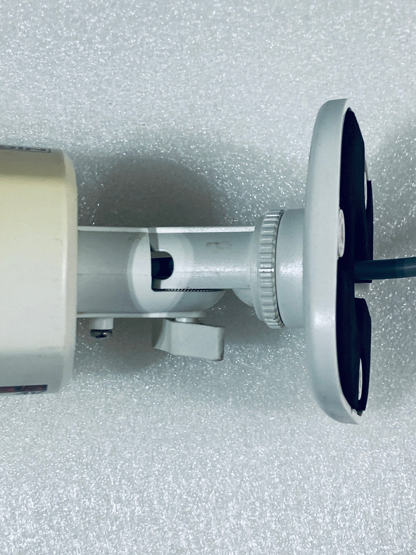 Night Owl 4K 8.0 BNC Bullet White Security Camera, CM-PTHD80W-BU-HIK - (READ)