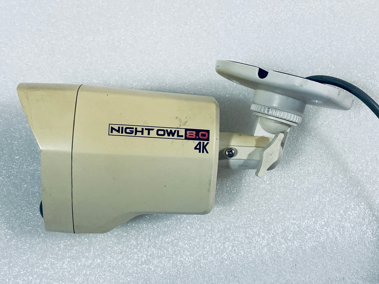 Night Owl 8.0 BNC 4K Bullet White Security Camera, CM-PTHD80W-BU-HIK - (READ)