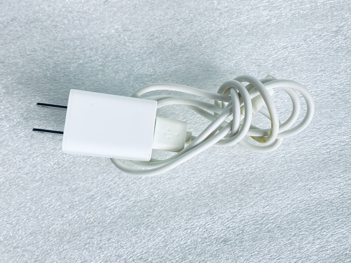 blink Sync Module 2 Approx. 40" Micro USB Power Cable & AC Adapter, White - READ