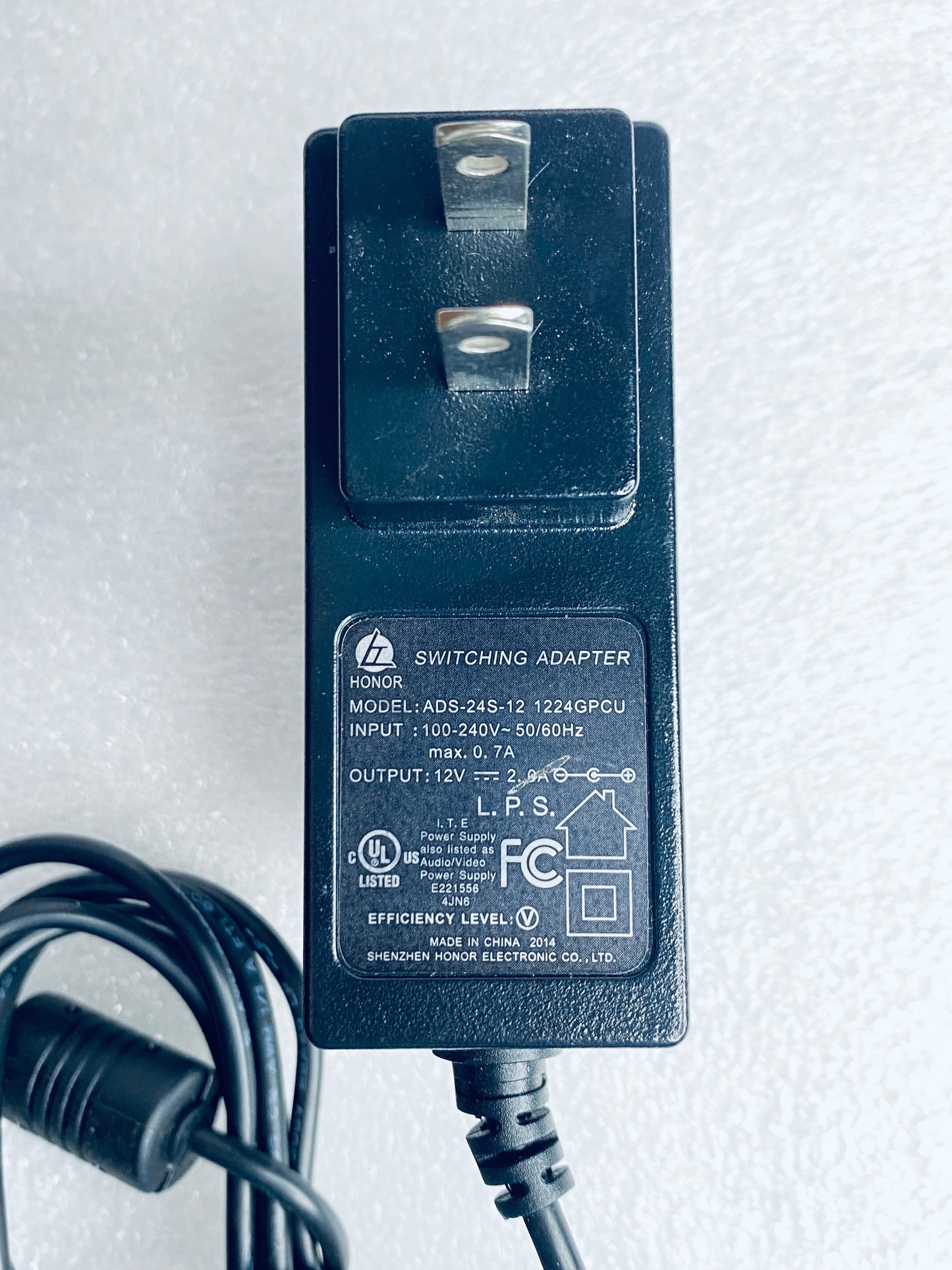 honor ADS-24S-12 1224GPCU AC/DC 12V 2A Switching Adapter, Black - (READ)