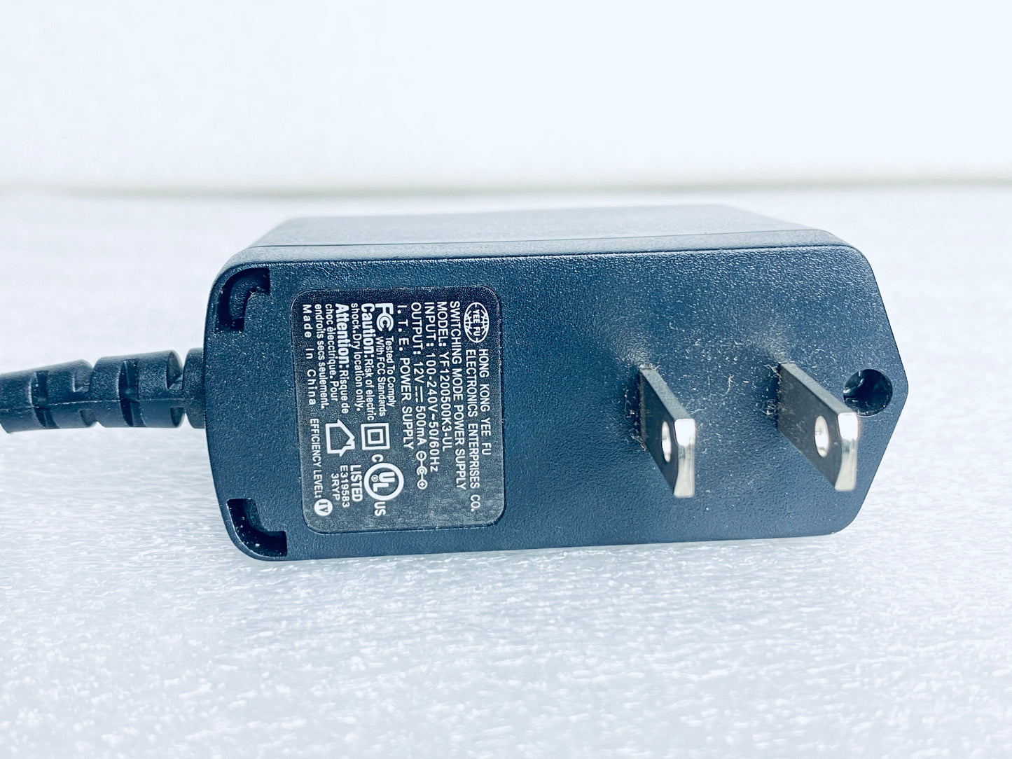 yee Fu YF1200500K3-UL AC/DC 12V 2A Switching Adapter, Black - (READ)