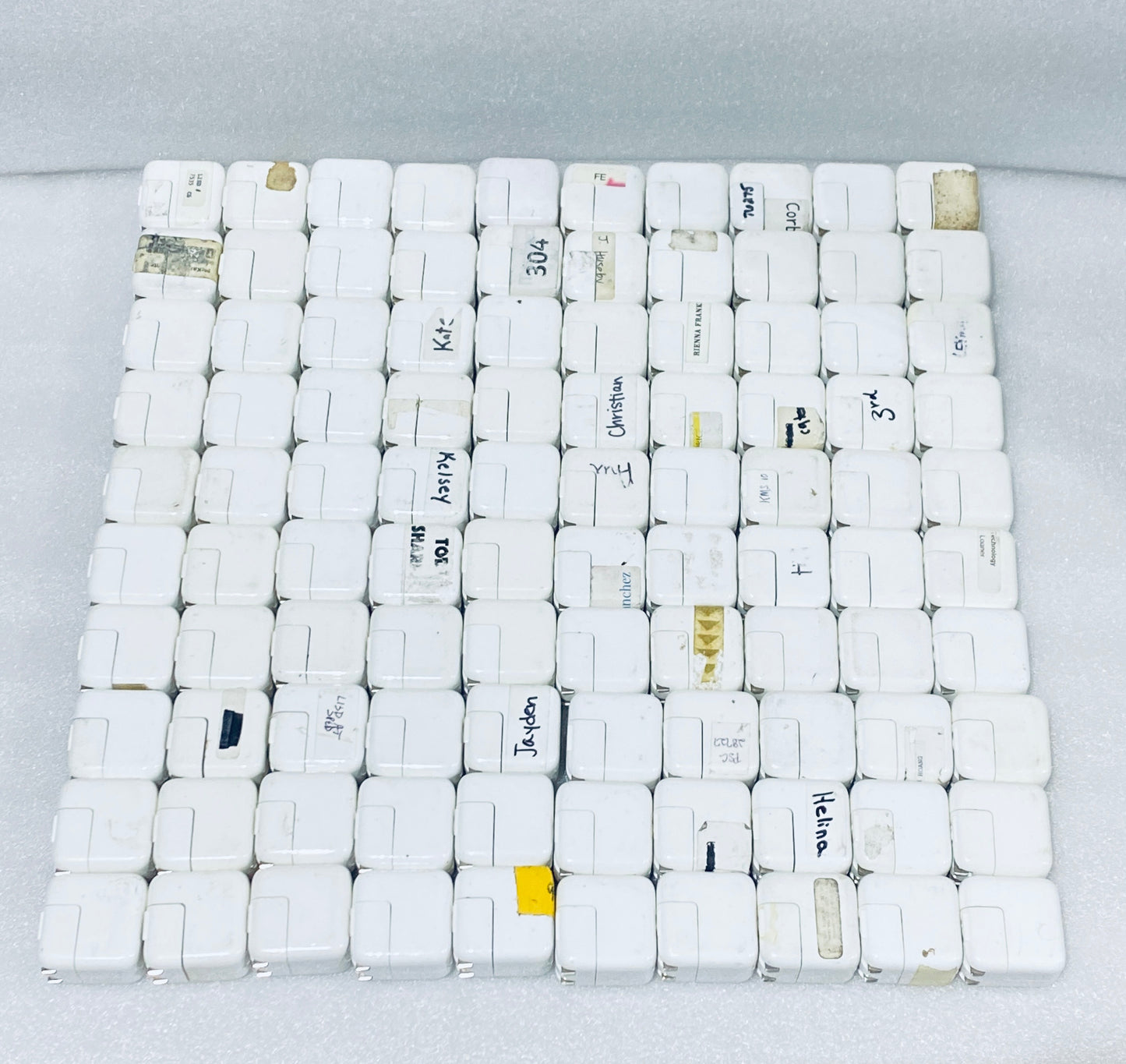 Lot Of 100 - Original/OEM Apple 12W A1401 USB Power Adapter/Charger Bricks -READ