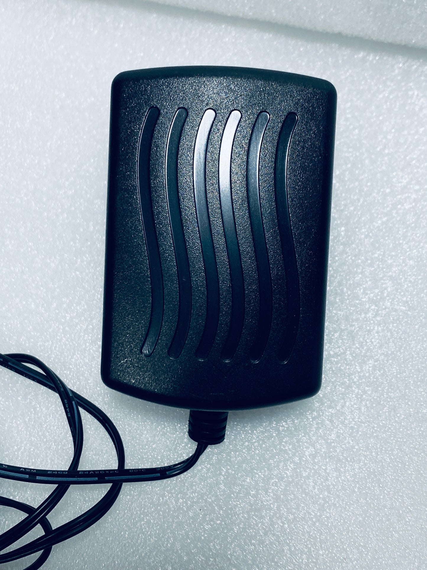 cS CS-1203000 12V 3A AC Adapter/Charger Power Supply Cord, Black - (READ)
