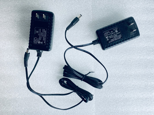 lot Of 2 - FJ-SW1202000U AC/DC 12V 0.6A Switching Adapter, Black - (READ)