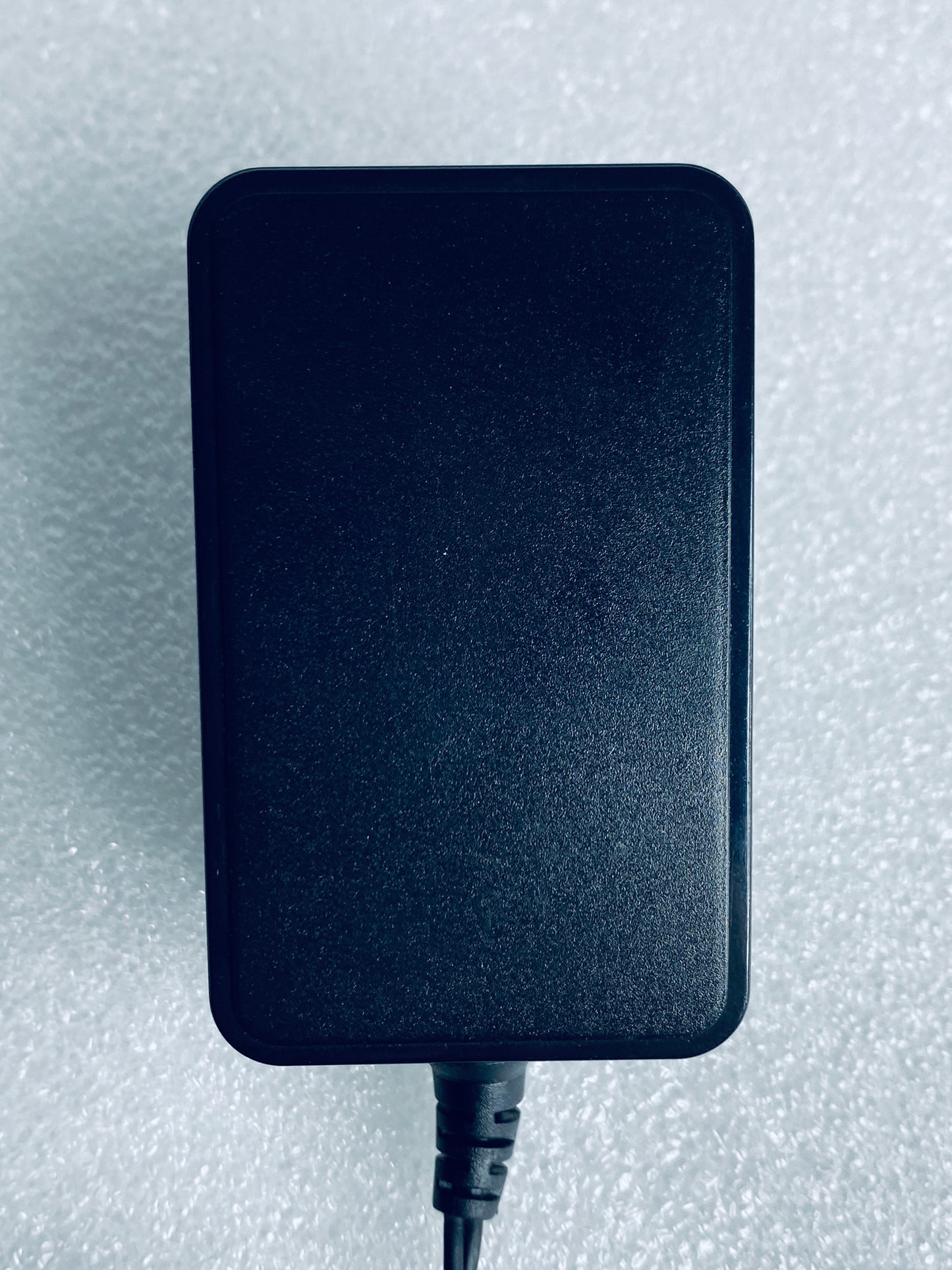 moso MSA-C1500IC12.0-18P-US/ 12V 1.5A AC/DC Adapter/Charger, Black