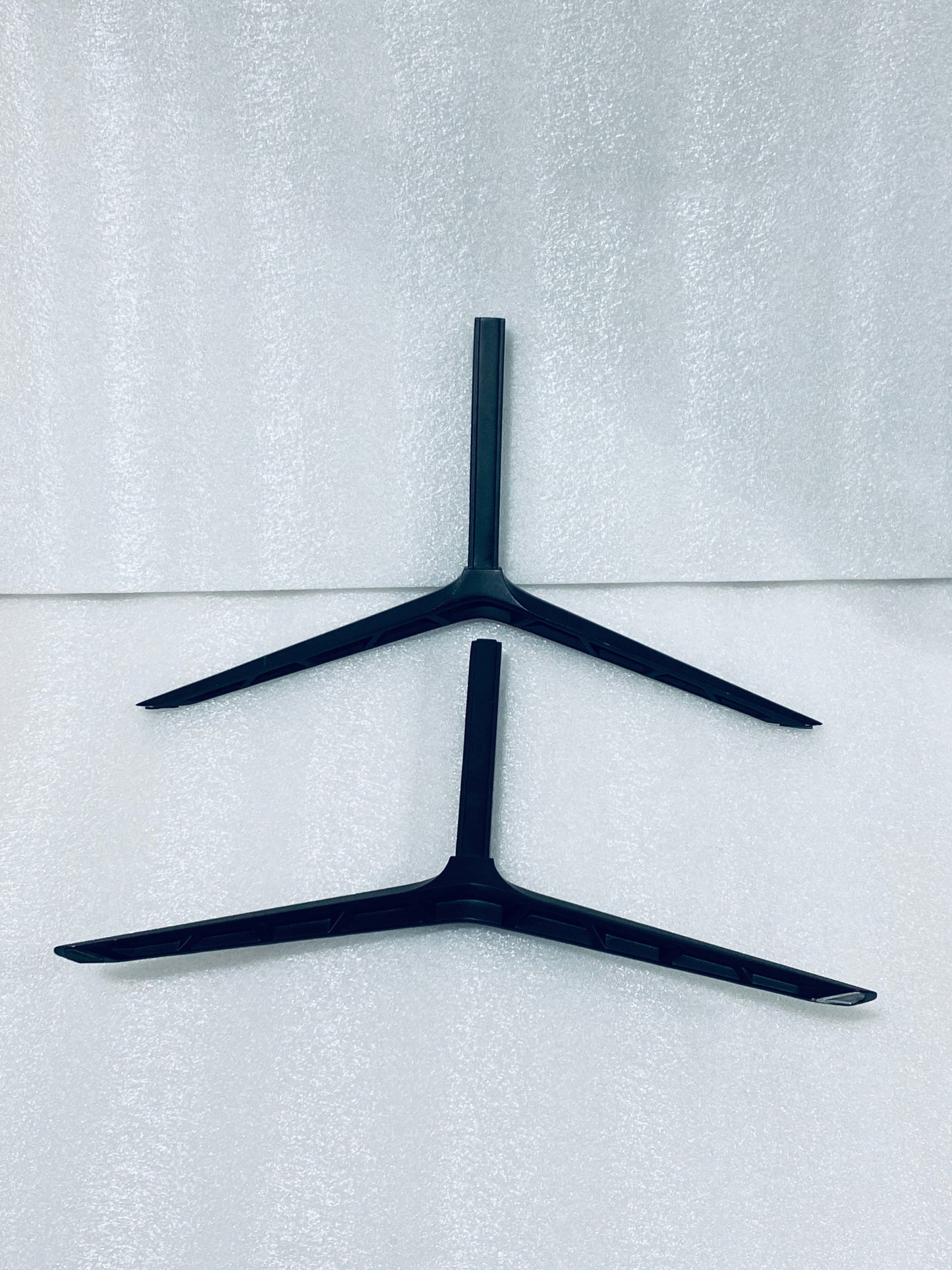 lot Of 2 - Vizio Black Legs For V755-J04 TV - (READ)