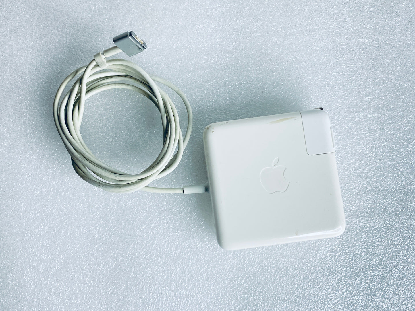 apple 85W MagSafe 2 Power Adapter Magnetic T-Tip MacBook Pro, A1424 – (READ)