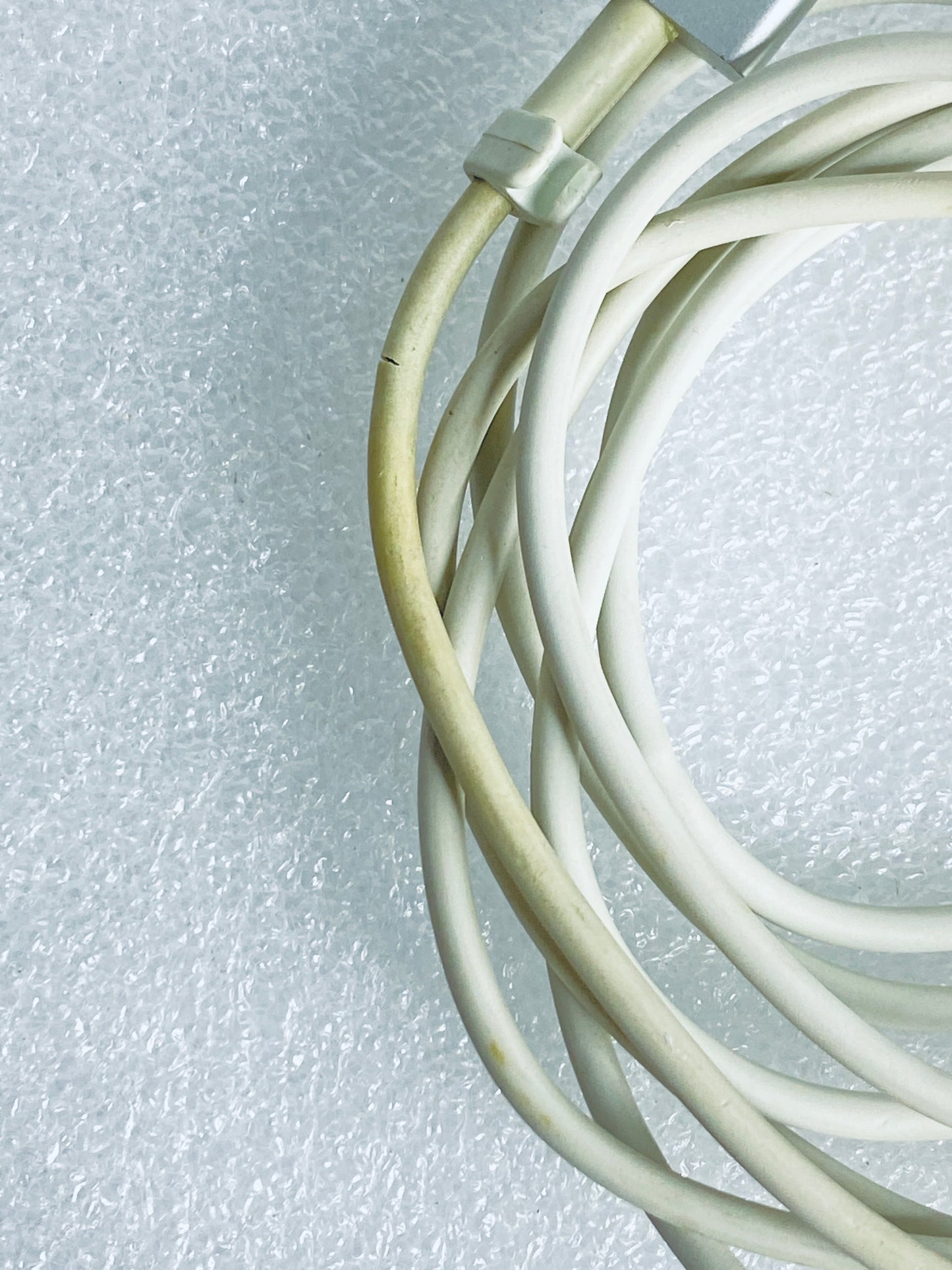 apple 85W MagSafe Power Adapter Magnetic T-Tip MacBook Pro, A1424 – (READ)