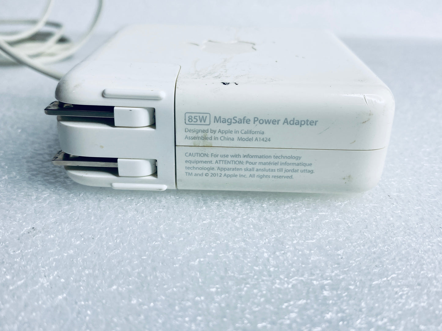 apple 85W MagSafe Power Adapter Magnetic T-Tip MacBook Pro, A1424 – (READ)