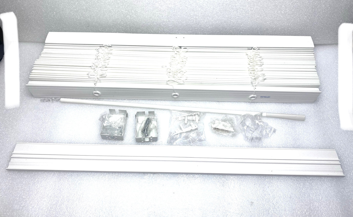 new Other LEVOLOR Trim+Go 2” White Faux Wood Cordless Blind, 27” x 64” - (READ)