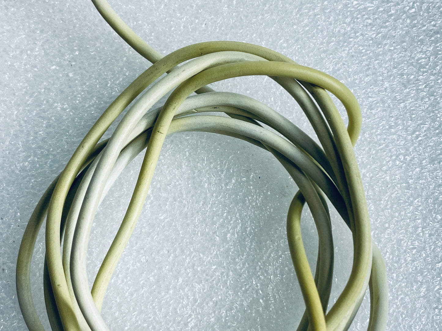 Apple MagSafe 2 45W AC Adapter/Charger For MacBook Air, A1436 - (READ)