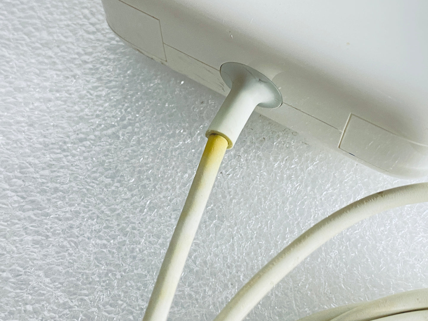 lot Of 2 - Apple 60W Magsafe Power Adapters For 13" MacBook Pro, A1344 - (READ)