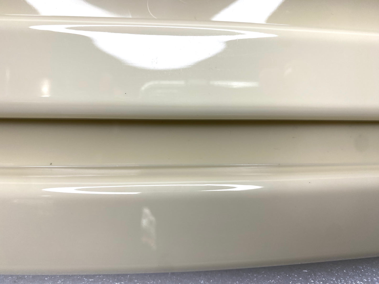new Other - Jumbo Tiger Wheelchair White Transfer Board, 27.8" x 8.3" x 1.6"