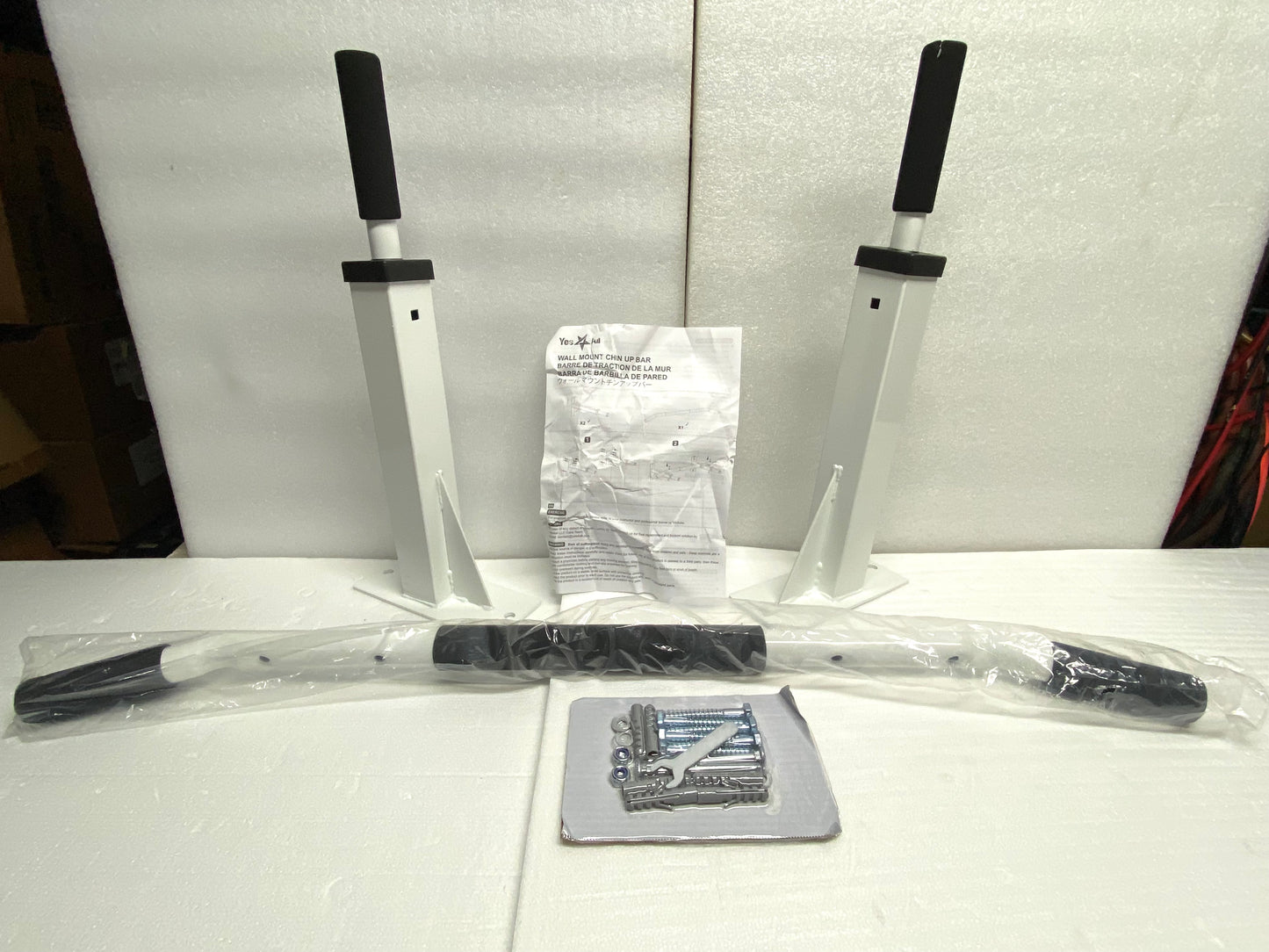new Other - Yes4All Heavy Duty Wall Mounted Multi-Grip Pull Up Bar, White