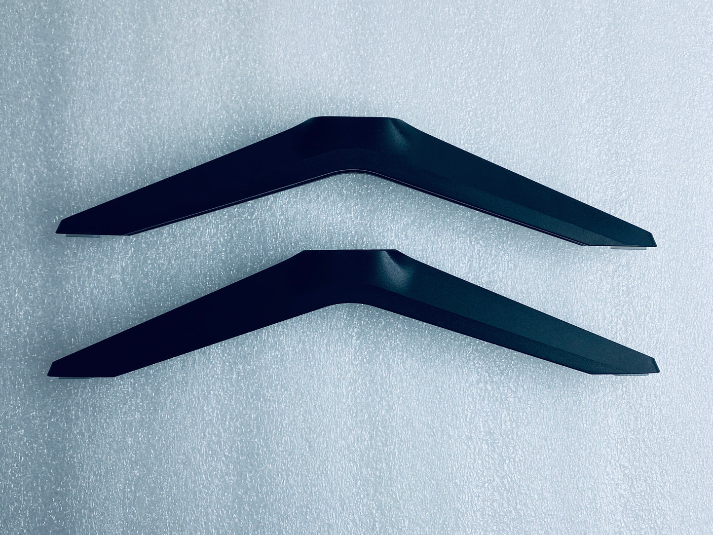 tCL Black Tv Stand/Legs, 40105-000502