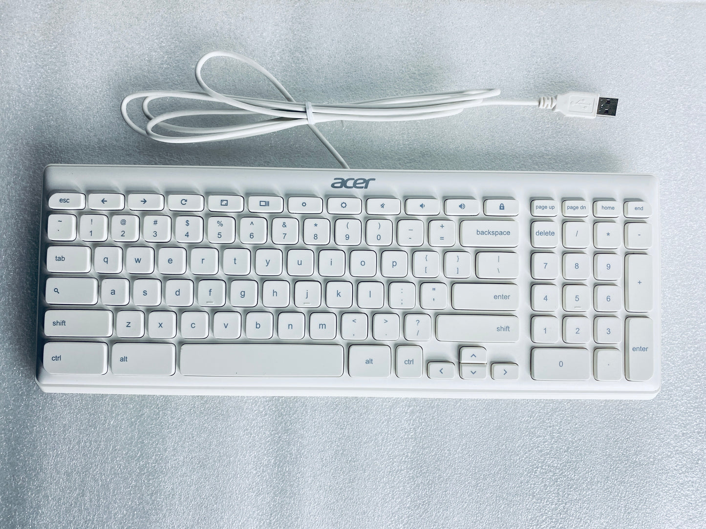 acer White Slim USB Wired Keyboard KB69211 & Mouse - (READ)