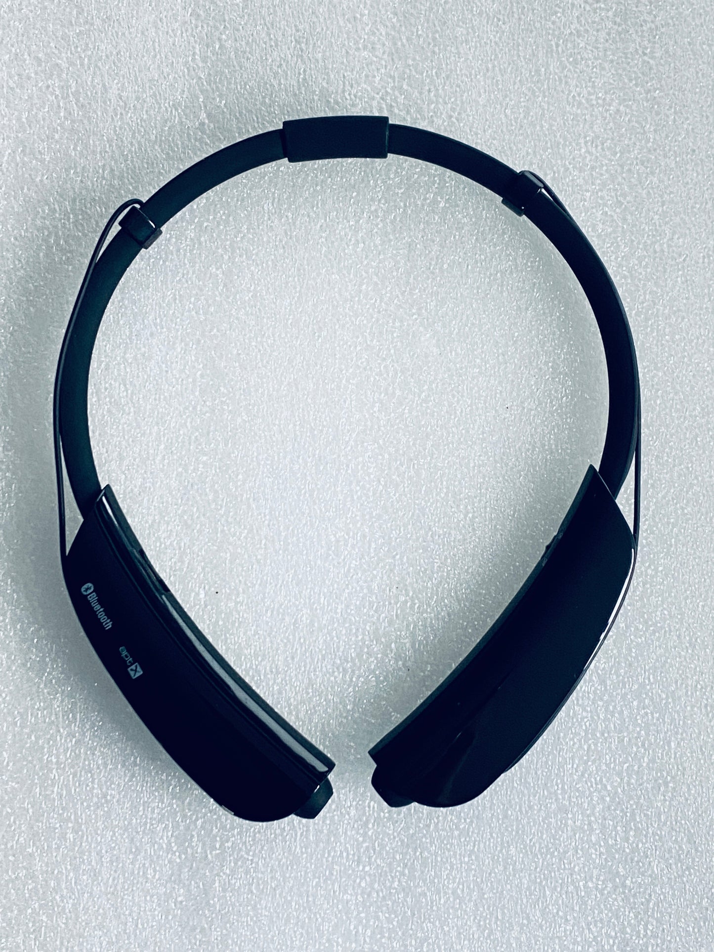 Insignia NS-CAHBTEB01-B Wireless Bluetooth In-Ear Headset W/ Microphone