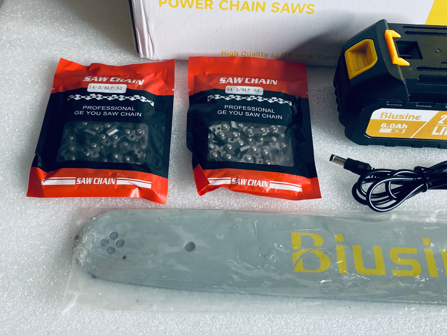 New Other - Biusine 14” Cordless Chainsaw With (2) 21V Batteries & Charger