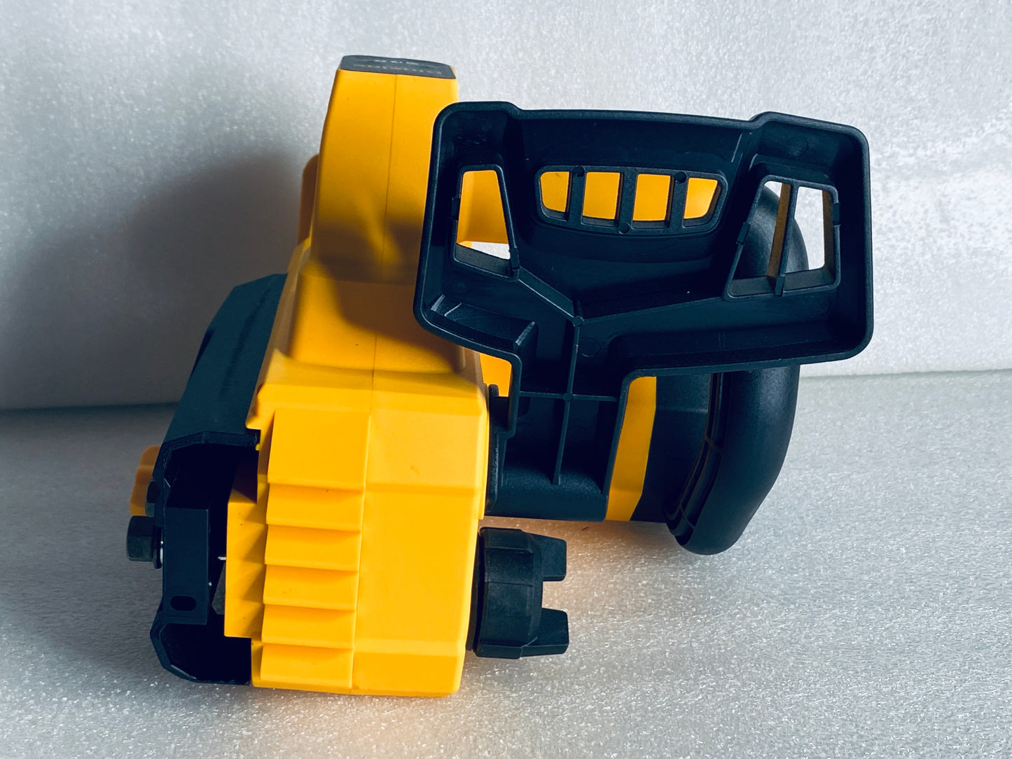 New Other - Biusine 14” Cordless Chainsaw With (2) 21V Batteries & Charger