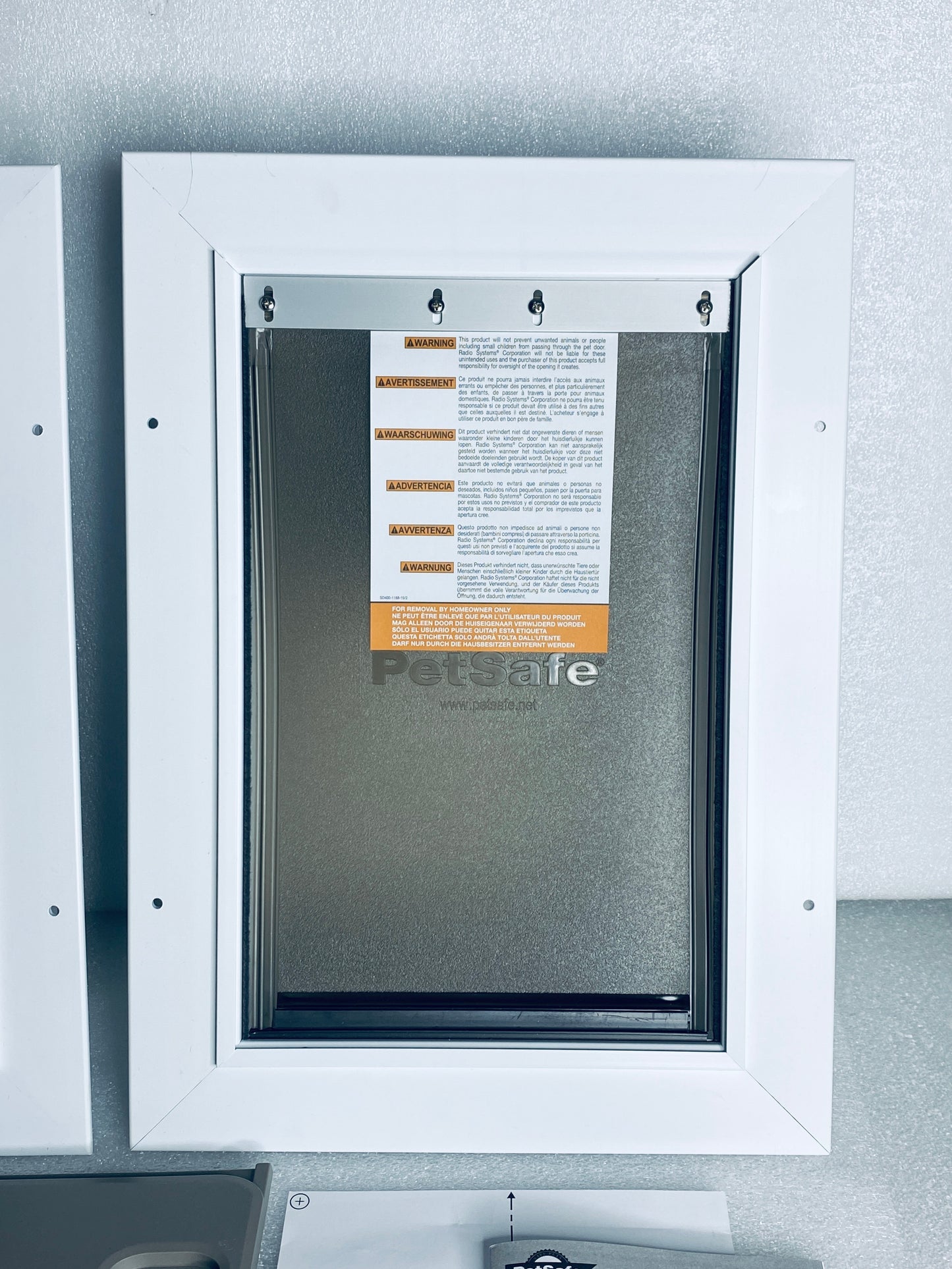 New Other - PetSafe Wall Entry Telescoping Pet Door Frame In/Exterior, Medium