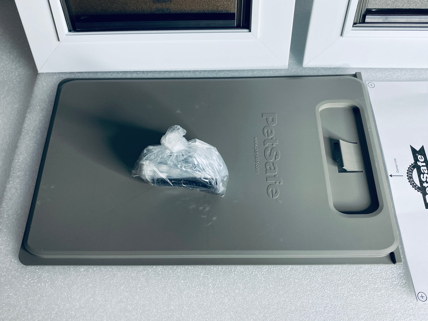 New Other - PetSafe Wall Entry Telescoping Pet Door Frame In/Exterior, Medium