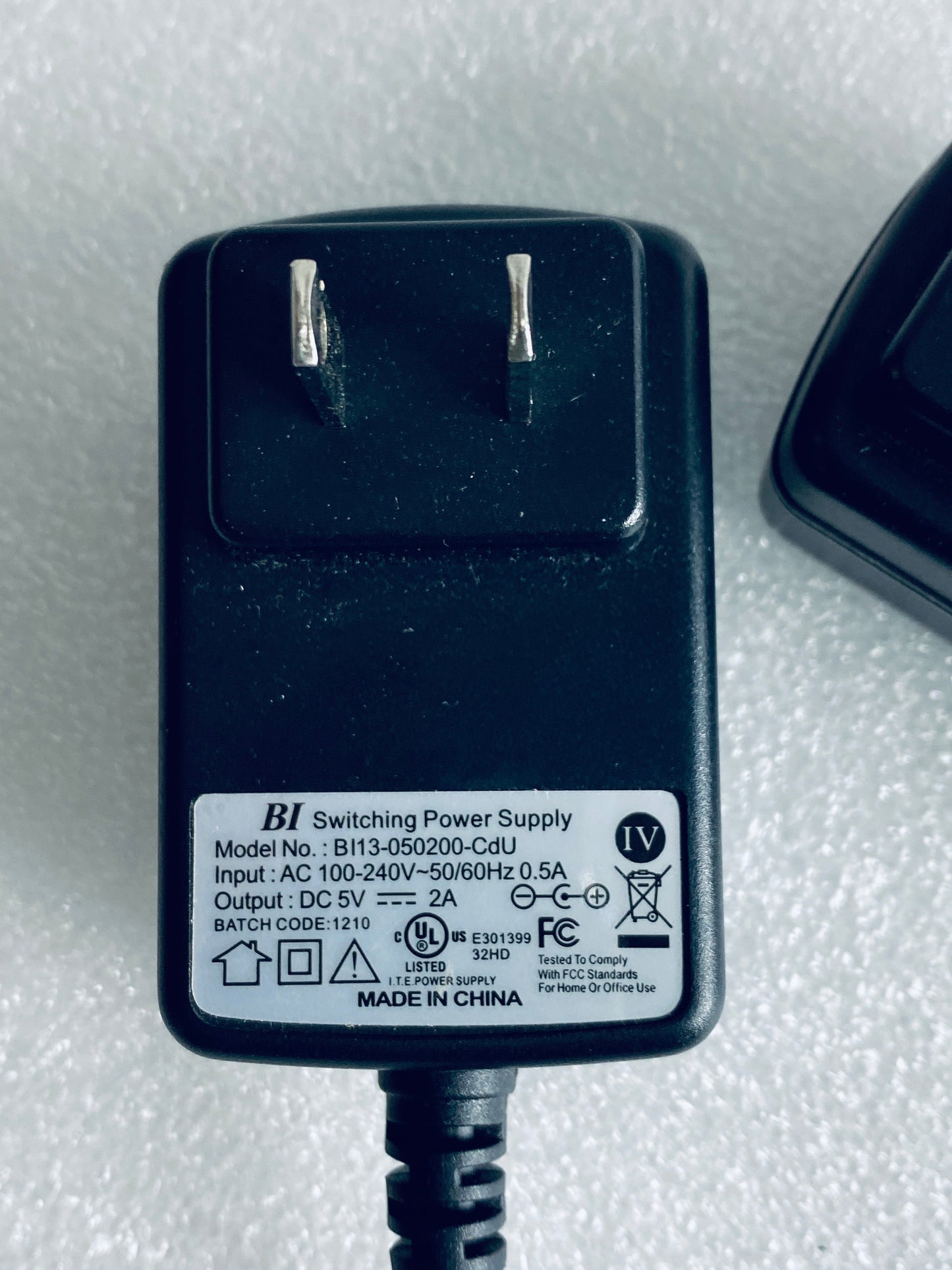 lot Of 2 - BI Switching Power Supply/Adapter 5V 2A, BI10-050200-CdU