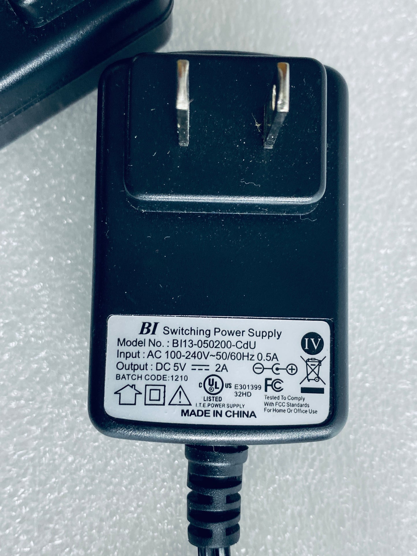 lot Of 2 - BI Switching Power Supply/Adapter 5V 2A, BI10-050200-CdU