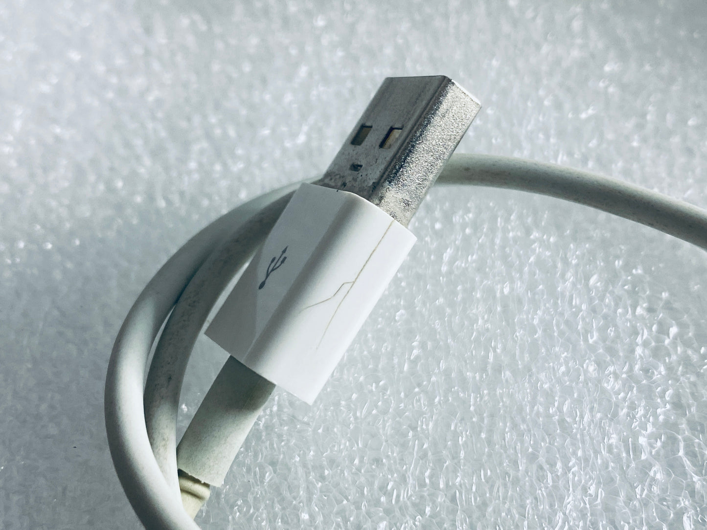 lot Of 2 - Apple Wired White USB Mighty/Optical Mouse, A1152