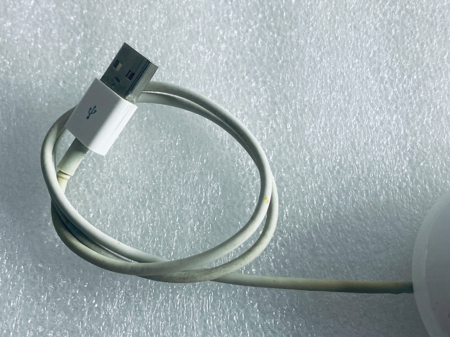 lot Of 2 - Apple Wired White USB Mighty/Optical Mouse, A1152