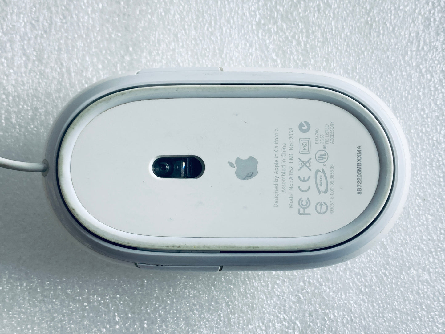 lot Of 2 - Apple White Wired USB Mighty/Optical Mouse, A1152