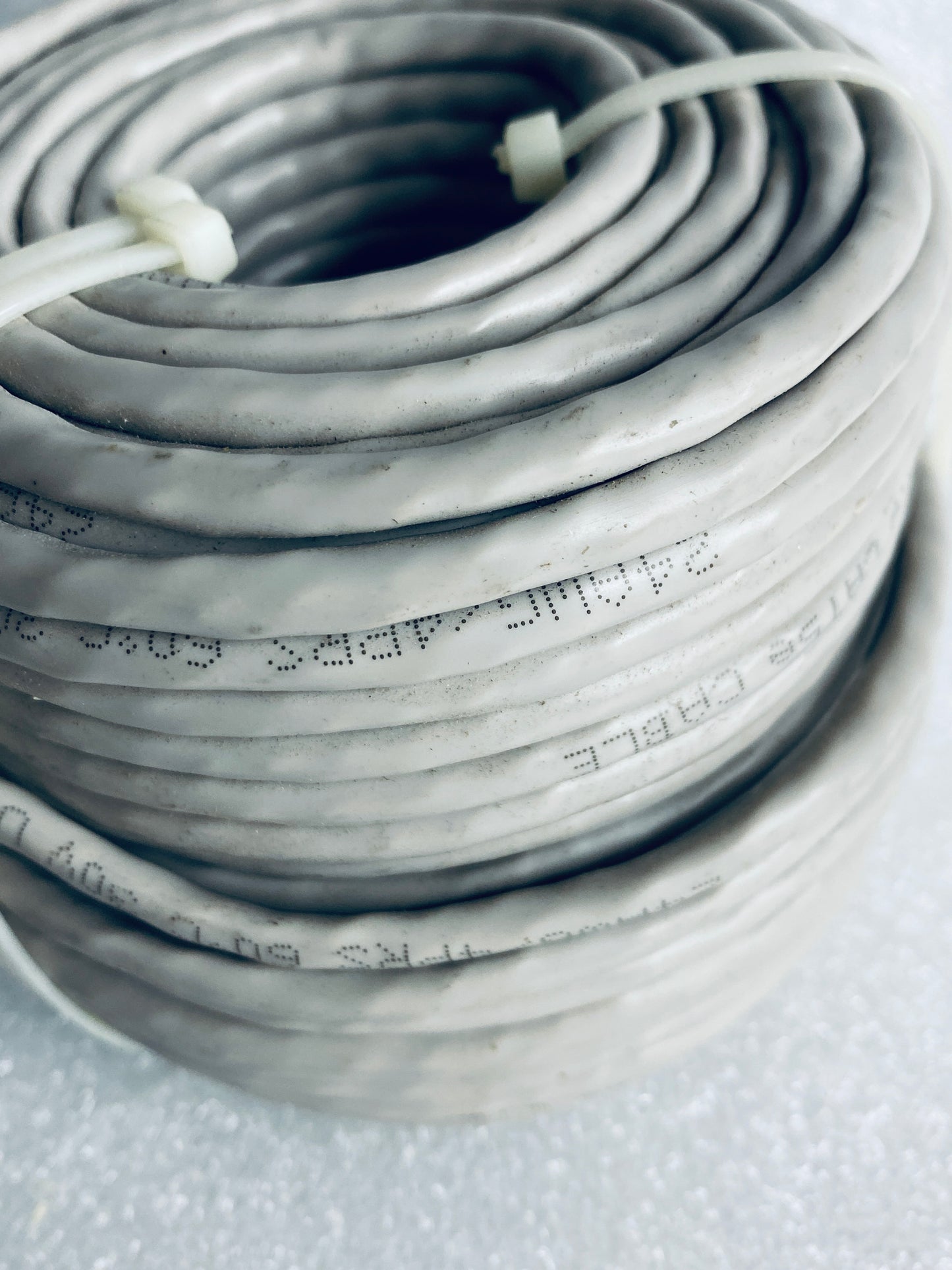 lot Of 2 - Ethernet (POE) Gray Network Cables 30m (100ft) & (2) Free Cables