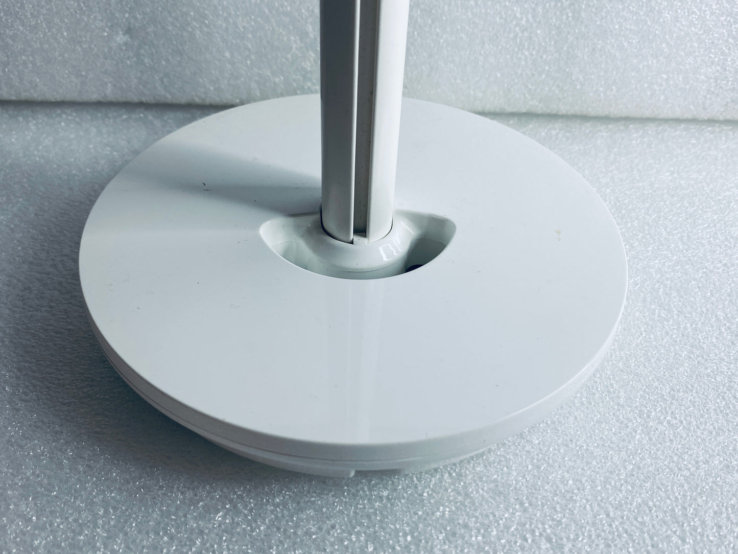 #121 - Standing Napkin Holder, White  - (IN CONDITION AS SHOWN)