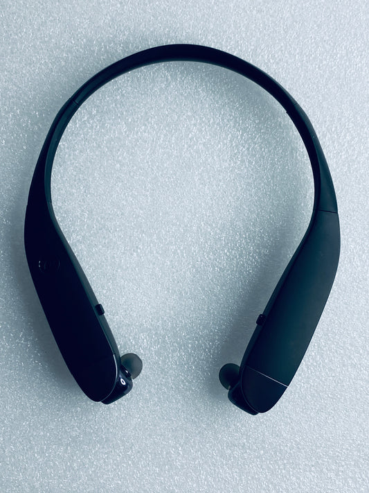 #130 - Insignia Wireless Bluetooth In-Ear Headset With Built-In Microphone, NS-CAHBTEBNC-B - (IN CONDITION AS SHOWN)