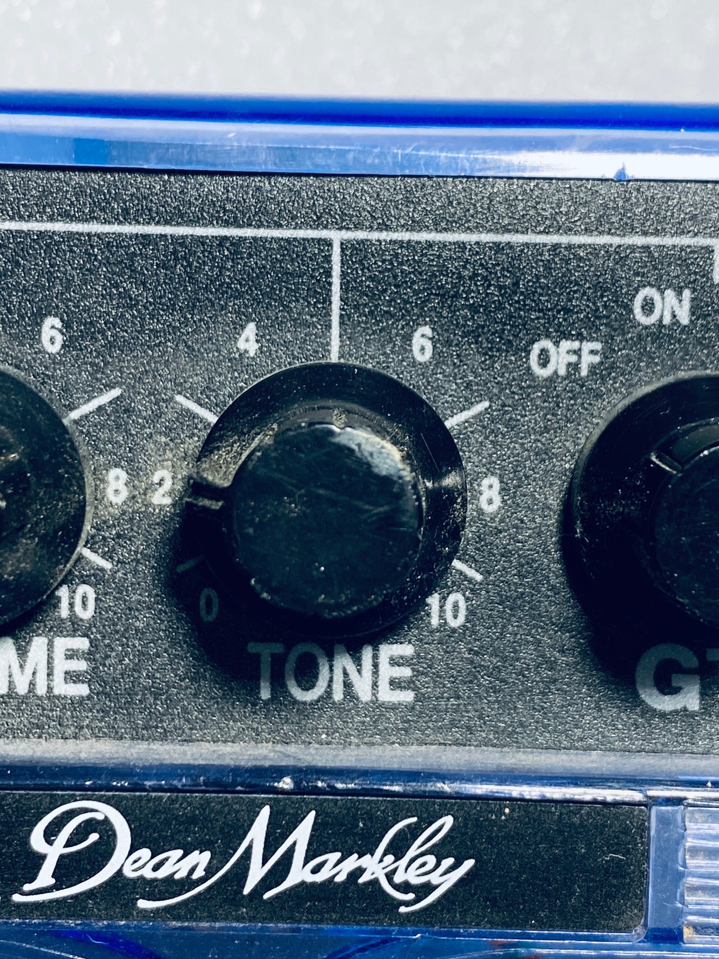 dean Markley Micro Guitar Amplifier Translucent Purple With Clip, GT-1000T