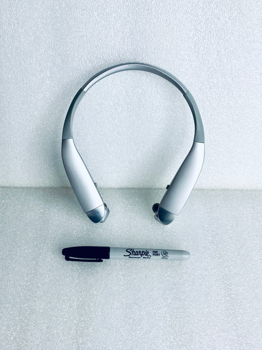 #173 - Insignia Wireless Bluetooth In-Ear Headset With Built-In Microphone, NS-CAHBTEBNC-S - (IN CONDITION AS SHOWN)