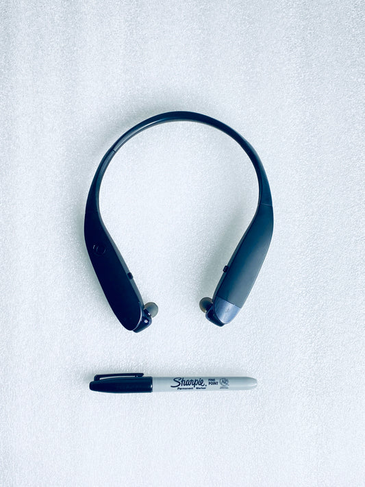 #193 - Insignia Wireless Bluetooth In-Ear Headset With Built-In Microphone, NS-CAHBTEBNC-B - (IN CONDITION AS SHOWN)