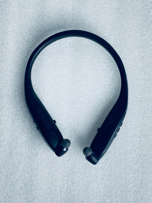 #193 - Insignia Wireless Bluetooth In-Ear Headset With Built-In Microphone, NS-CAHBTEBNC-B - (IN CONDITION AS SHOWN)