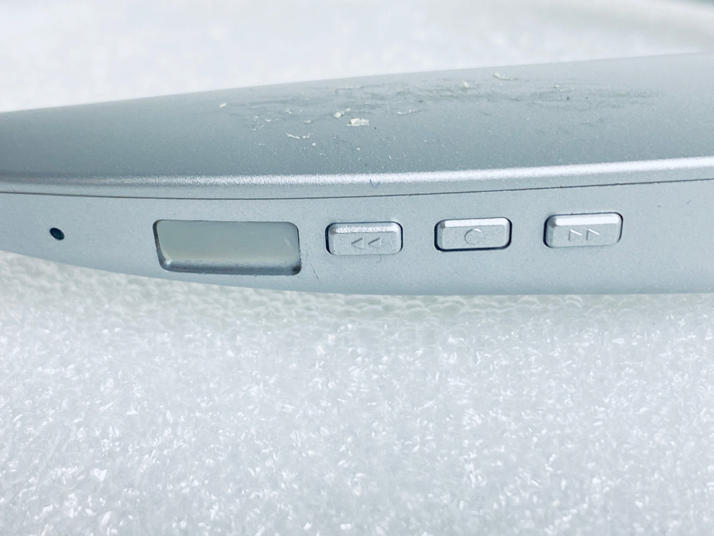 #233 - Insignia Wireless Bluetooth In-Ear Headset With Built-In Microphone, NS-CAHBTEBNC-S - (IN CONDITION AS SHOWN)