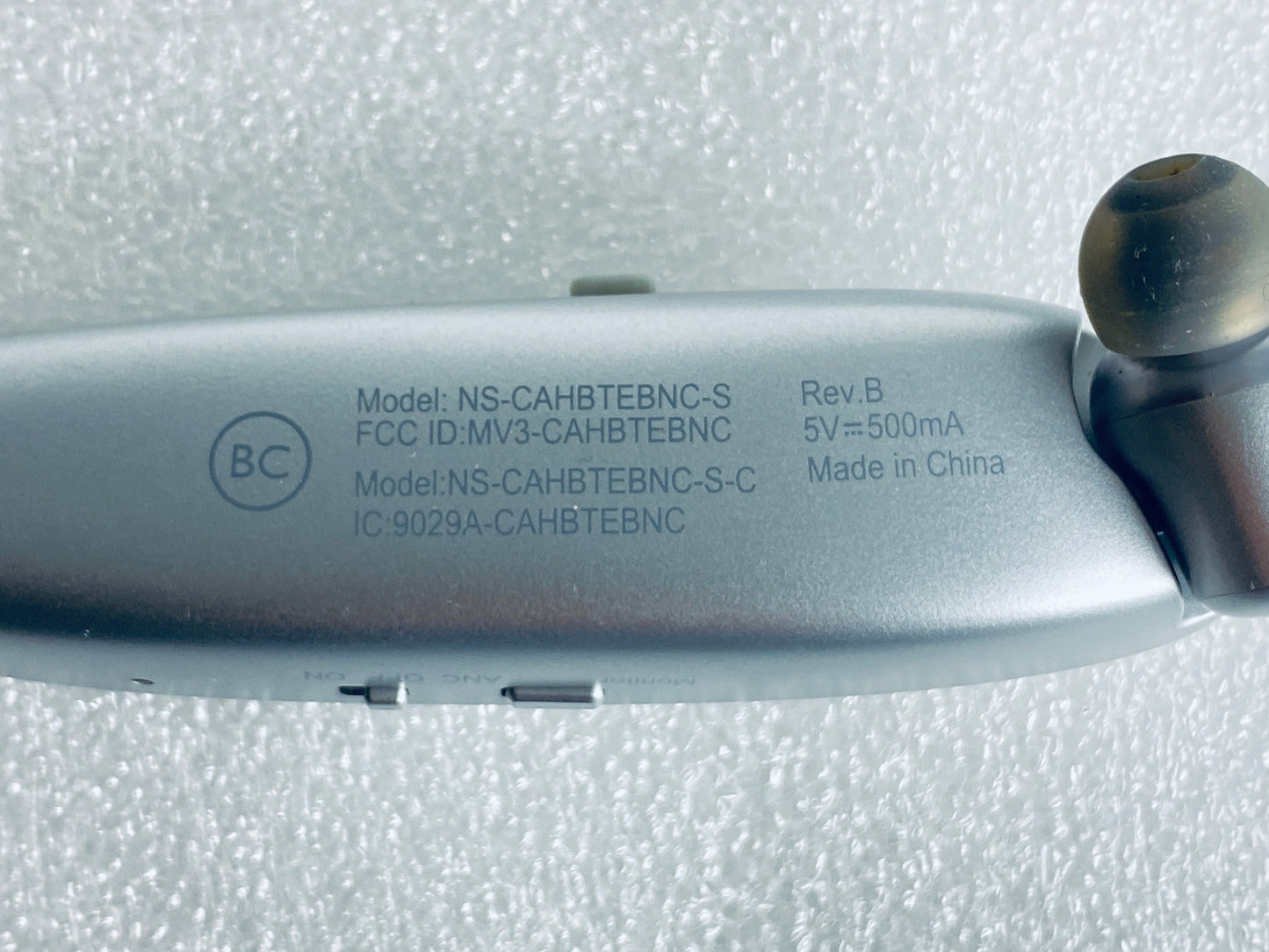 #233 - Insignia Wireless Bluetooth In-Ear Headset With Built-In Microphone, NS-CAHBTEBNC-S - (IN CONDITION AS SHOWN)