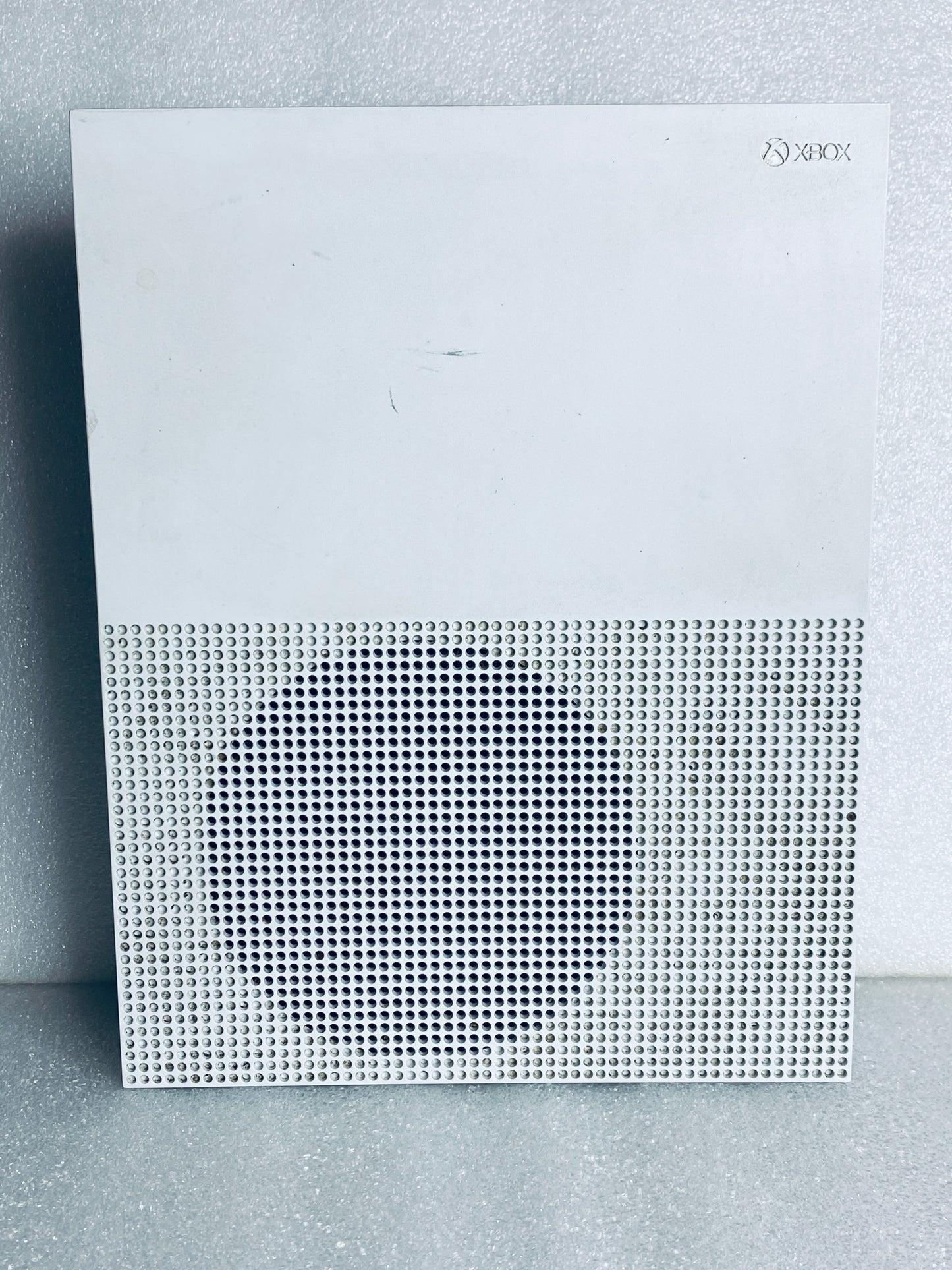 Microsoft Xbox One S 1TB White System/Console With Black Wireless Controller