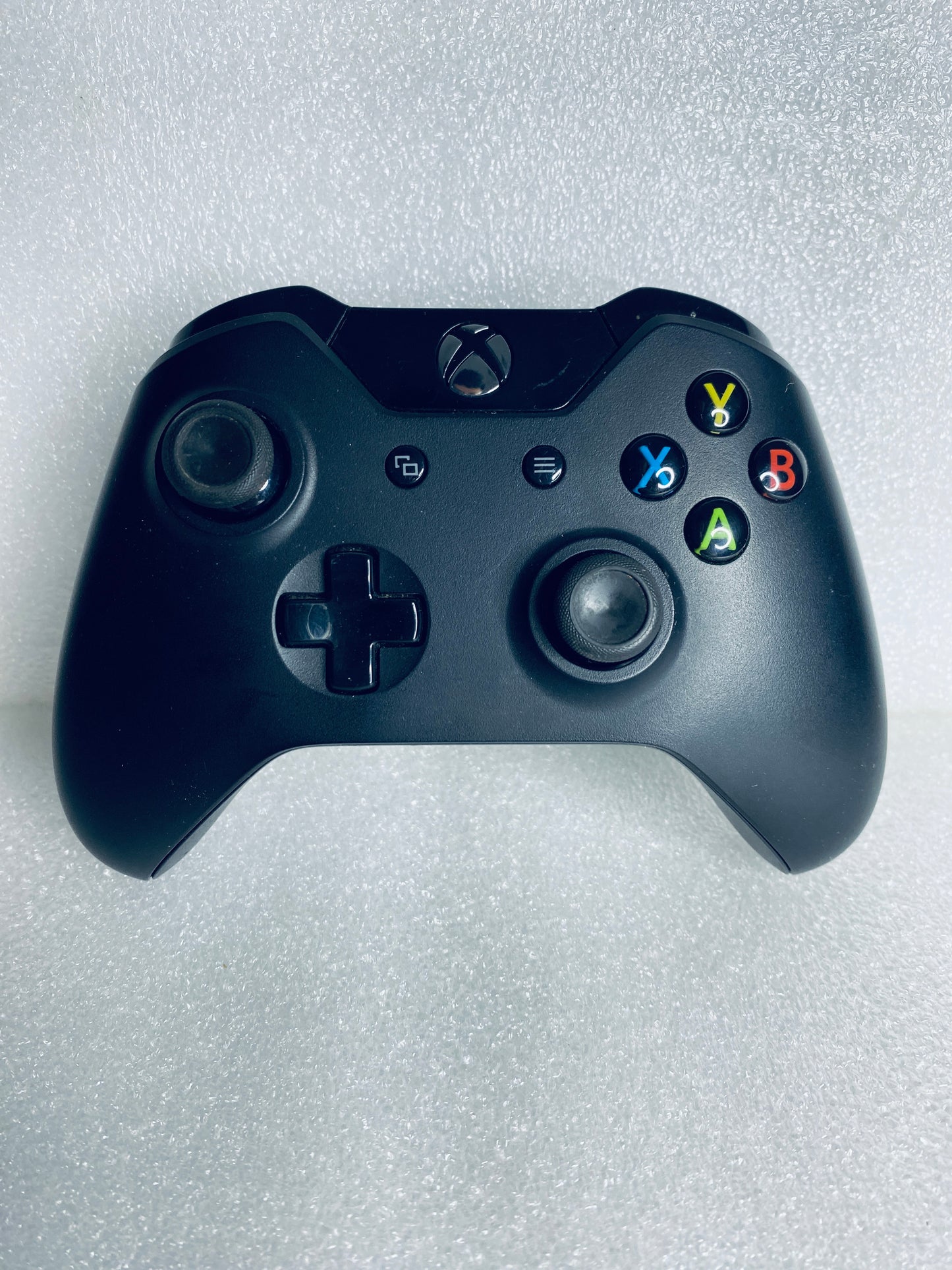 Microsoft Xbox One S 1TB White System/Console With Black Wireless Controller