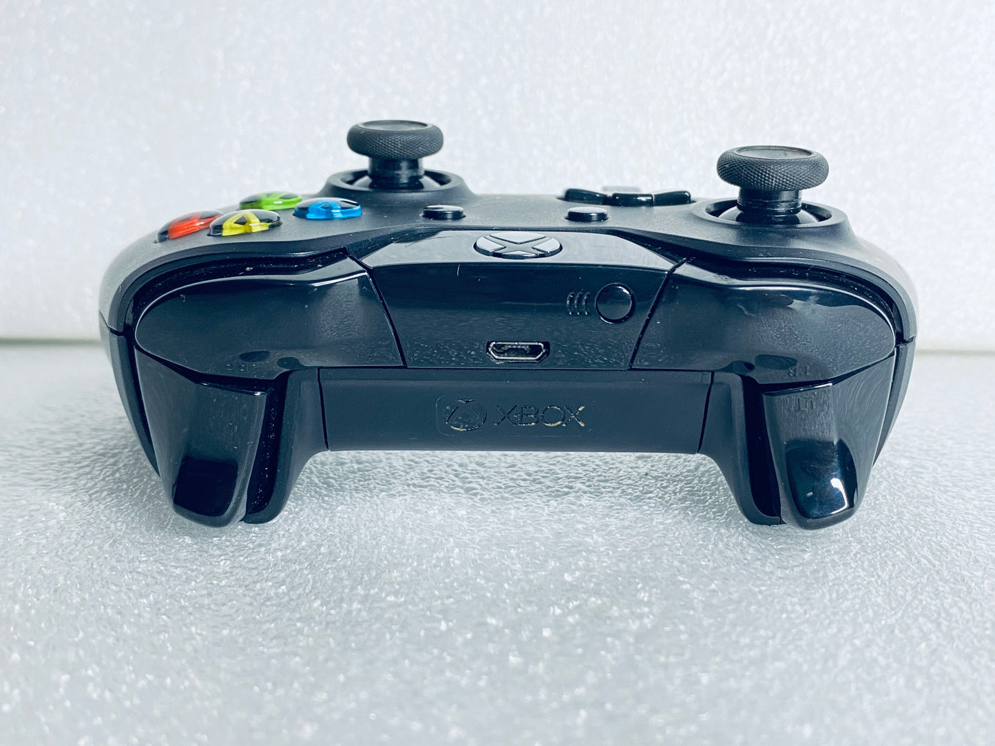 Microsoft Xbox One S 1TB White System/Console With Black Wireless Controller