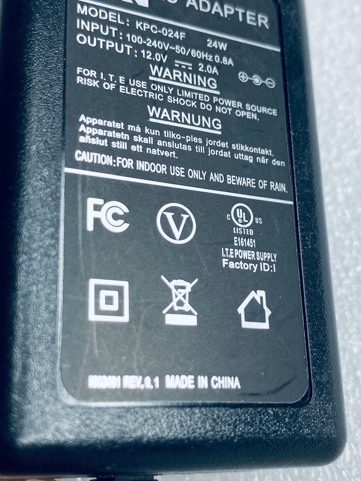 cWT AC Power Supply/Adapter 12V 2A, KPC-024F