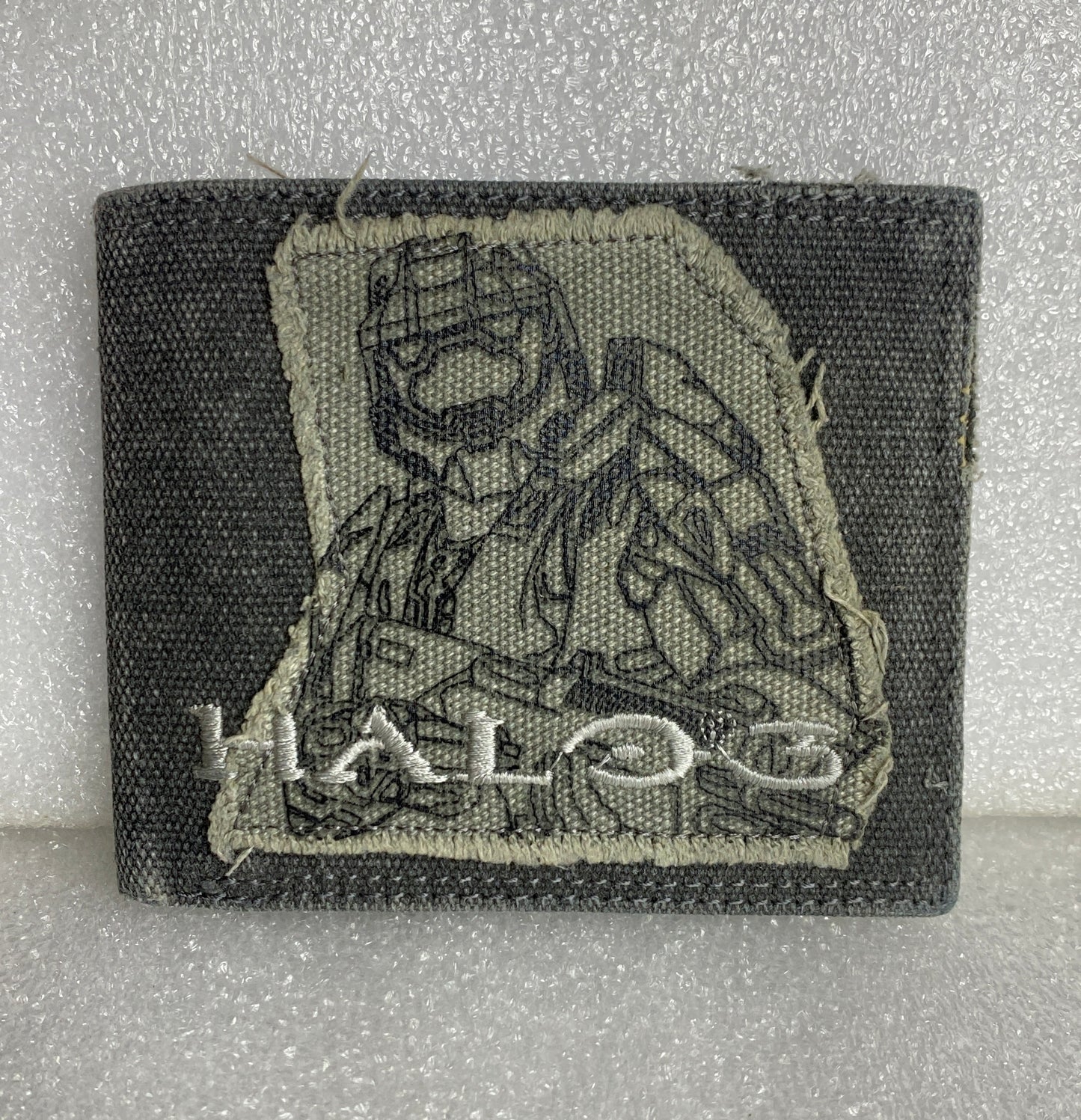 halo 3 Master Chief Billfold Unisex Wallet, Grey