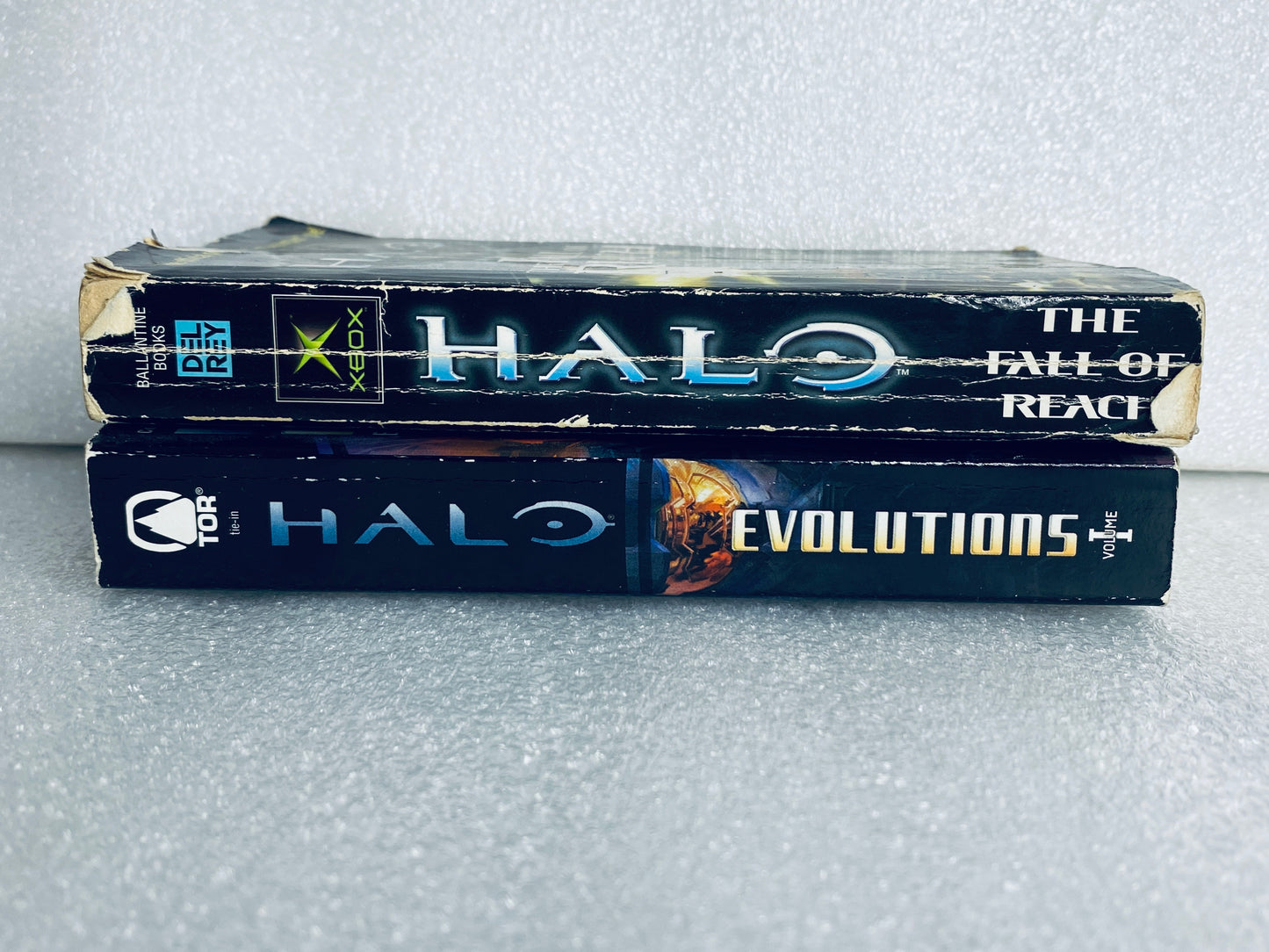 Lot Of 2 - Halo The Fall Of Reach & Halo Evolutions Essential Tales Volume I