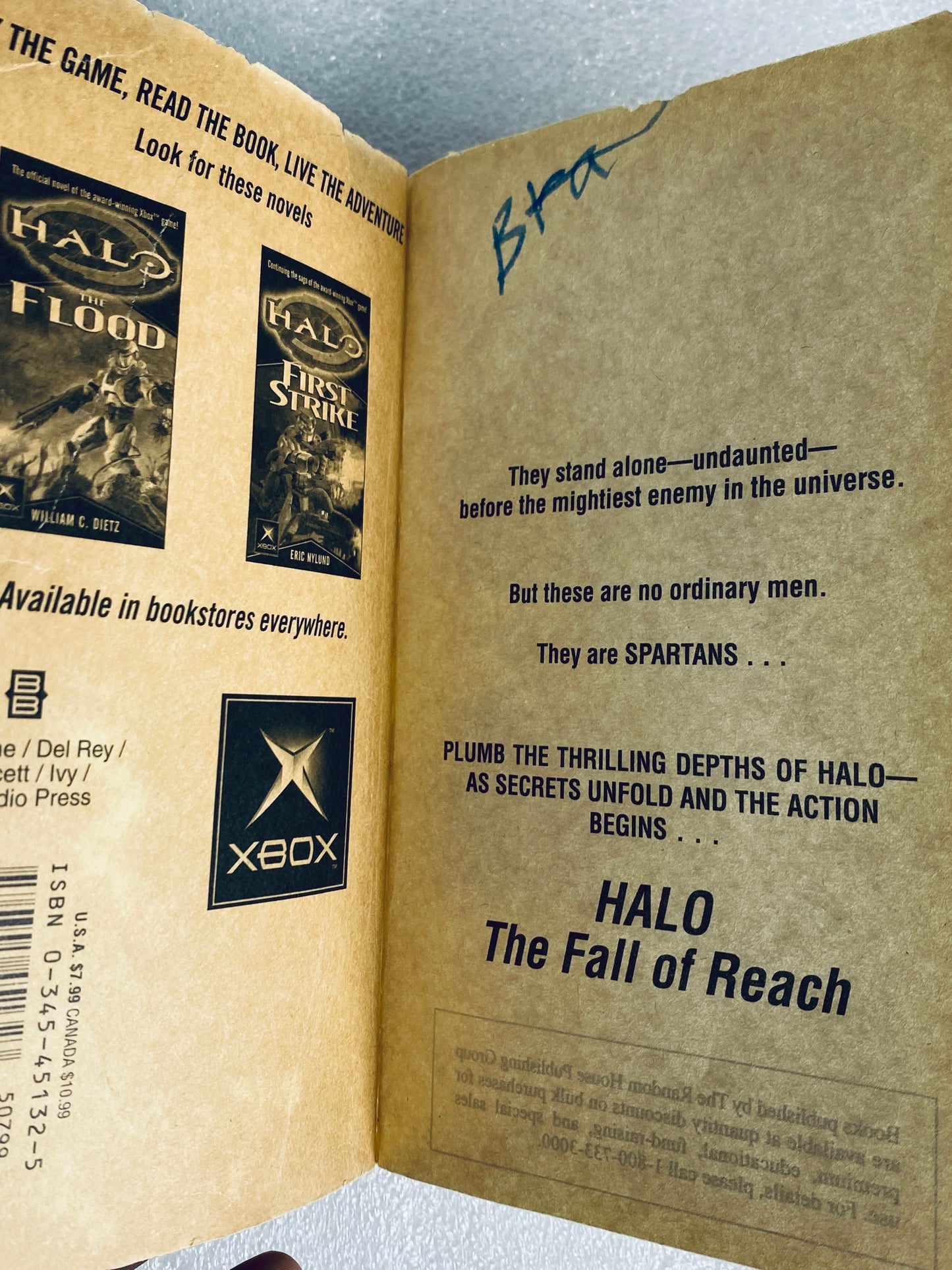 Lot Of 2 - Halo The Fall Of Reach & Halo Evolutions Essential Tales Volume I