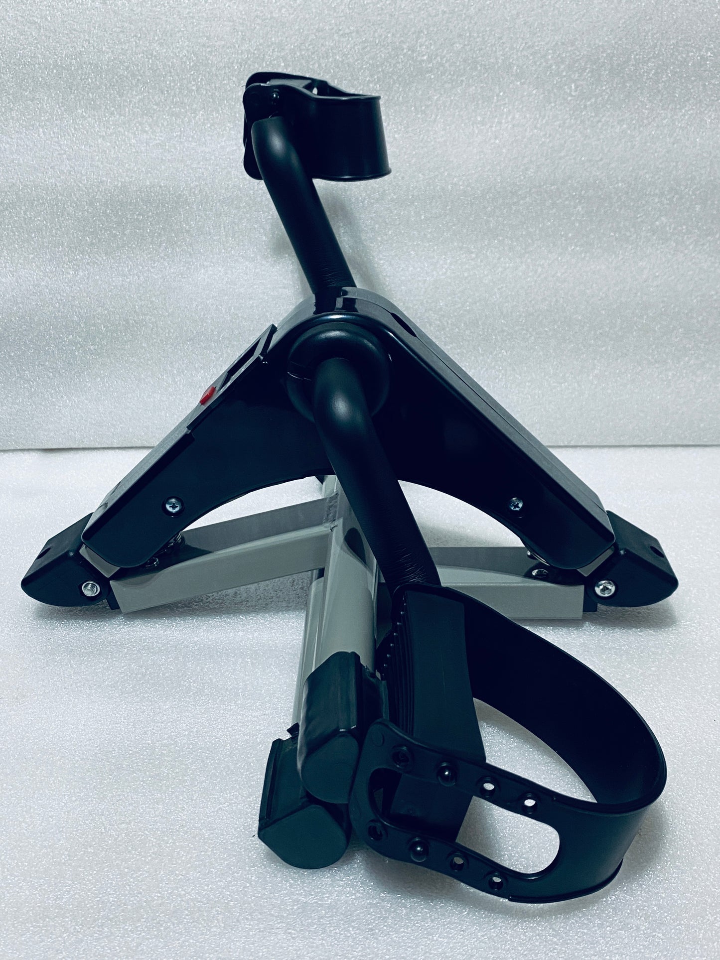 new Other - AGM Folding Mini Portable Pedal Exercise Bike For Arms & Legs