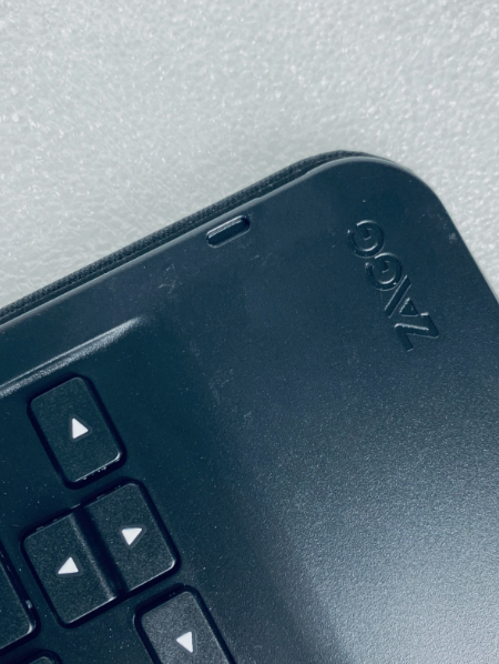 zAGG Messenger Folio Tablet Keyboard Bluetooth Case, Black iPad Air 3 & iPad Pro